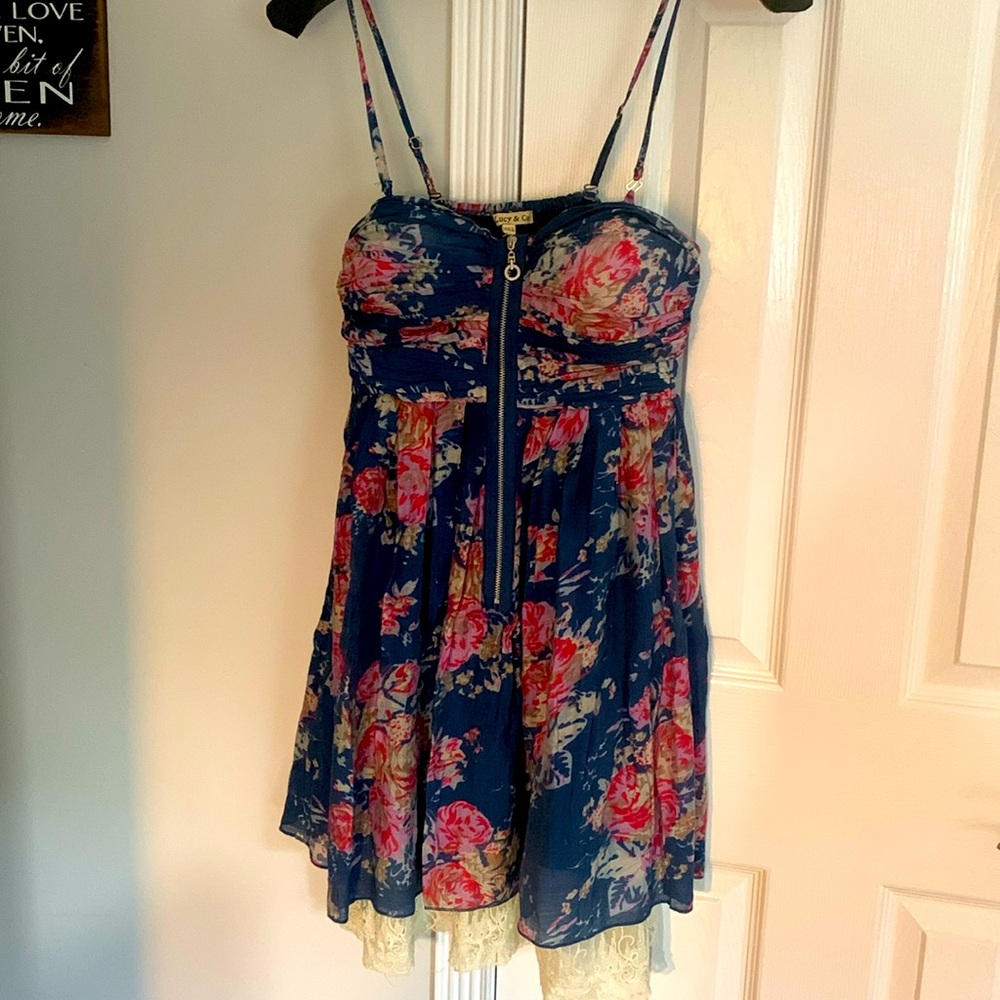 Beautiful dress for any summer occasion